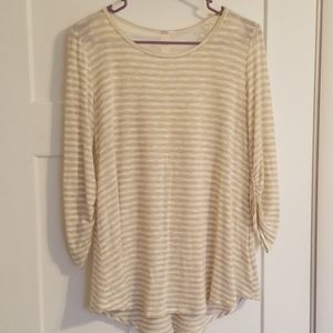Boutique shirt. Small
